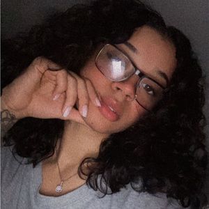 Meet your Posher, Breanna